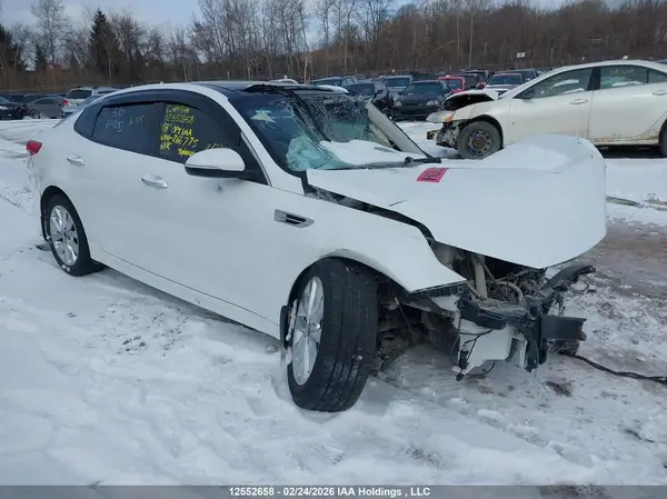 5XXGU4L35JG266775 2018 KIA OPTIMA - Image 1