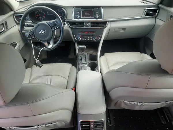 5XXGU4L36GG005955 2016 KIA OPTIMA - Image 8