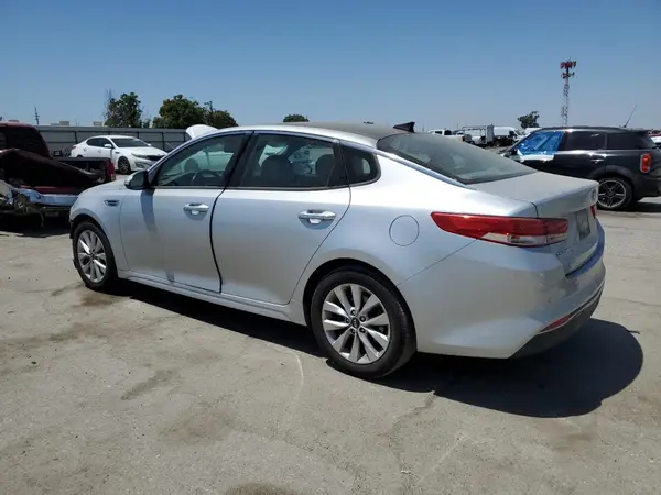 5XXGU4L36GG007947 2016 KIA OPTIMA - Image 2