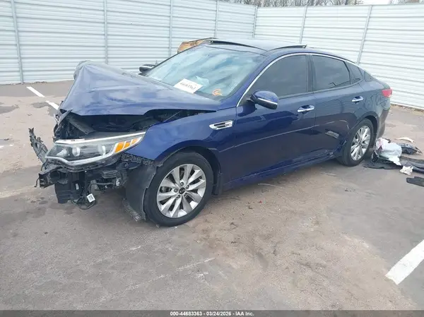 5XXGU4L36GG009763 2016 KIA OPTIMA - Image 2