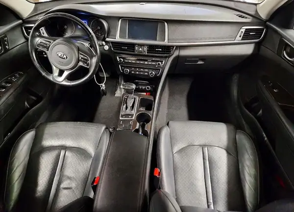 5XXGU4L36GG011318 2016 KIA OPTIMA - Image 8