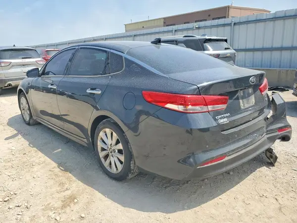5XXGU4L36GG011898 2016 KIA OPTIMA - Image 2