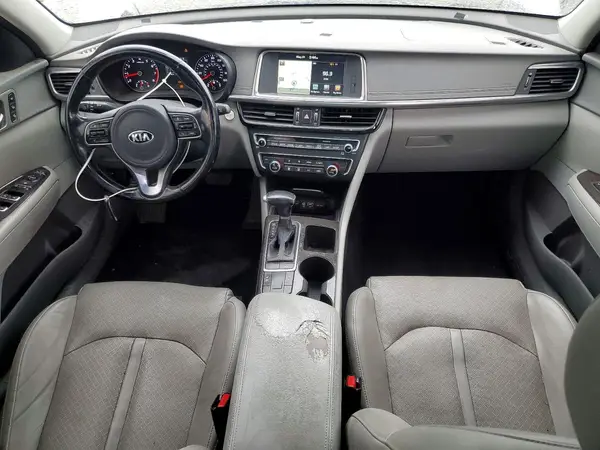 5XXGU4L36GG012596 2016 KIA OPTIMA - Image 8