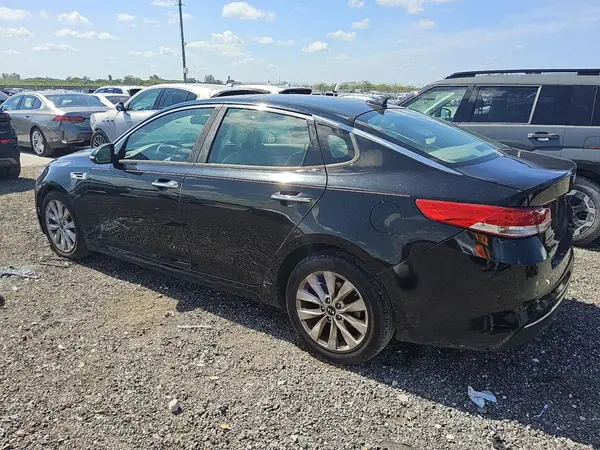 5XXGU4L36GG013229 2016 KIA OPTIMA - Image 2