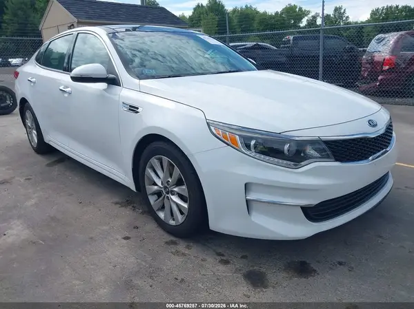 5XXGU4L36GG014073 2016 KIA OPTIMA - Image 1
