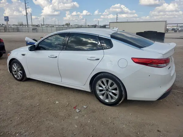 5XXGU4L36GG017183 2016 KIA OPTIMA - Image 2