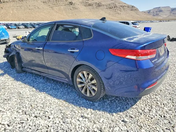 5XXGU4L36GG017328 2016 KIA OPTIMA - Image 2