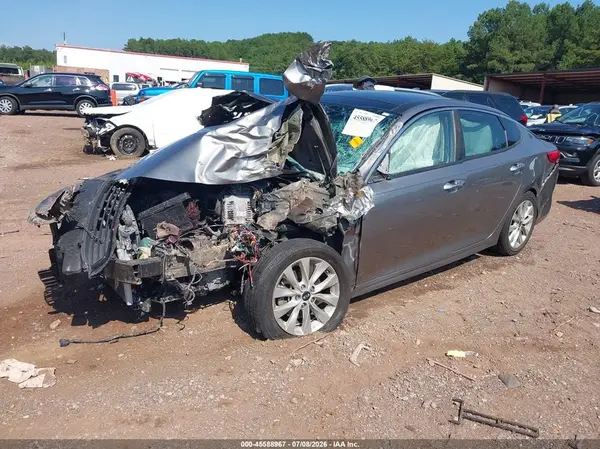 5XXGU4L36GG032296 2016 KIA OPTIMA - Image 2
