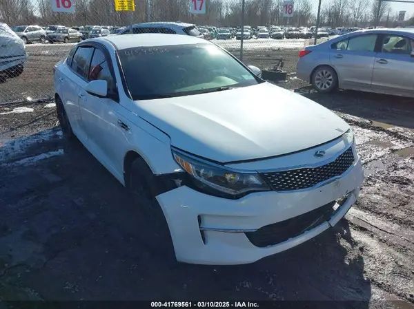 5XXGU4L36GG044173 2016 KIA OPTIMA - Image 1