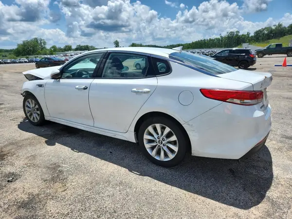 5XXGU4L36GG047056 2016 KIA OPTIMA - Image 2
