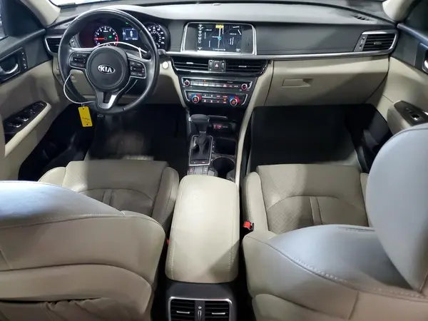 5XXGU4L36GG056307 2016 KIA OPTIMA - Image 8