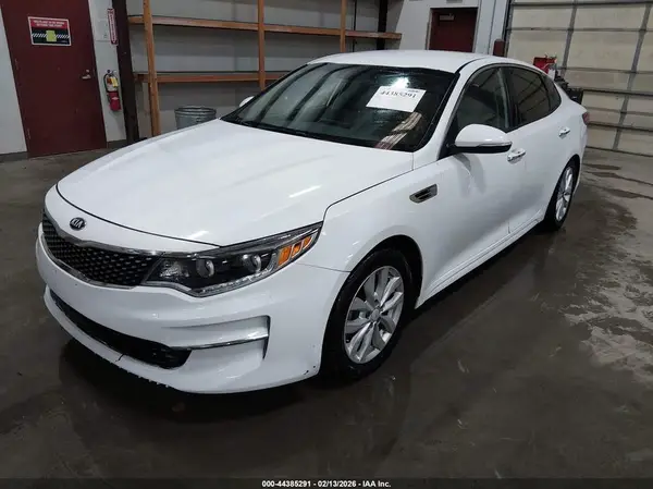 5XXGU4L36GG062169 2016 KIA OPTIMA - Image 2