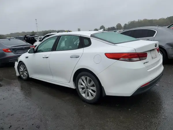 5XXGU4L36GG070644 2016 KIA OPTIMA - Image 2