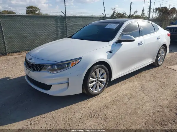 5XXGU4L36GG070885 2016 KIA OPTIMA - Image 2