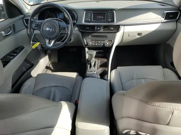 5XXGU4L36GG075133 2016 KIA OPTIMA - Image 8