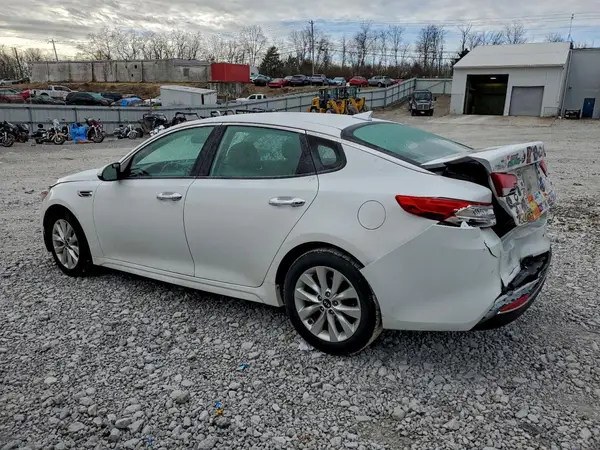 5XXGU4L36GG079988 2016 KIA OPTIMA - Image 2