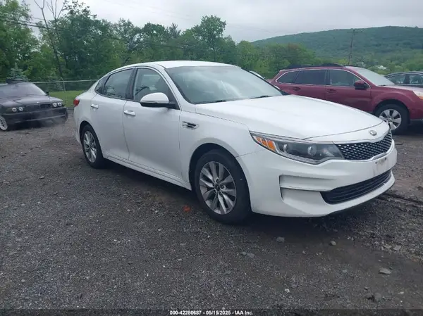 5XXGU4L36GG080140 2016 KIA OPTIMA - Image 1
