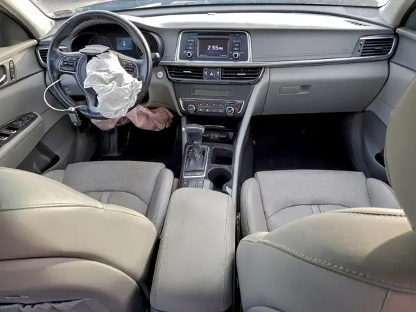 5XXGU4L36GG084785 2016 KIA OPTIMA - Image 8