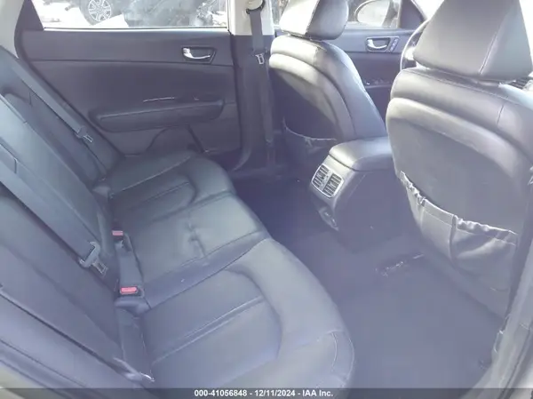 5XXGU4L36GG085693 2016 KIA OPTIMA - Image 8