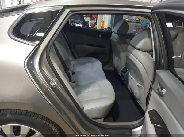 5XXGU4L36GG093003 2016 KIA OPTIMA - Image 8