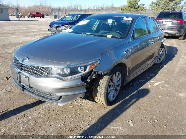 5XXGU4L36GG098749 2016 KIA OPTIMA - Image 2