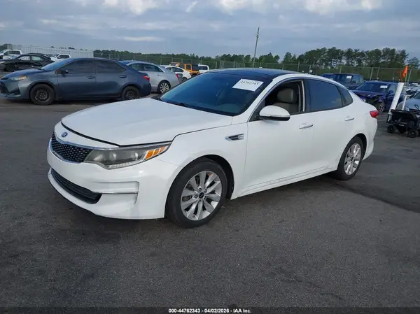 5XXGU4L36GG104355 2016 KIA OPTIMA - Image 2