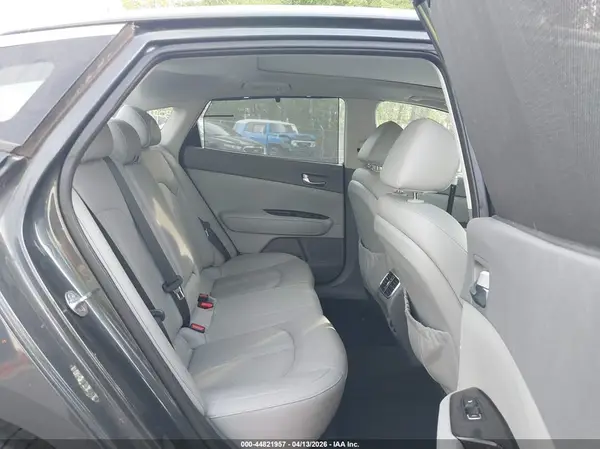 5XXGU4L36GG104954 2016 KIA OPTIMA - Image 8