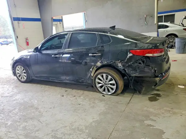 5XXGU4L36GG120894 2016 KIA OPTIMA - Image 2