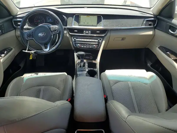 5XXGU4L36HG158756 2017 KIA OPTIMA - Image 8