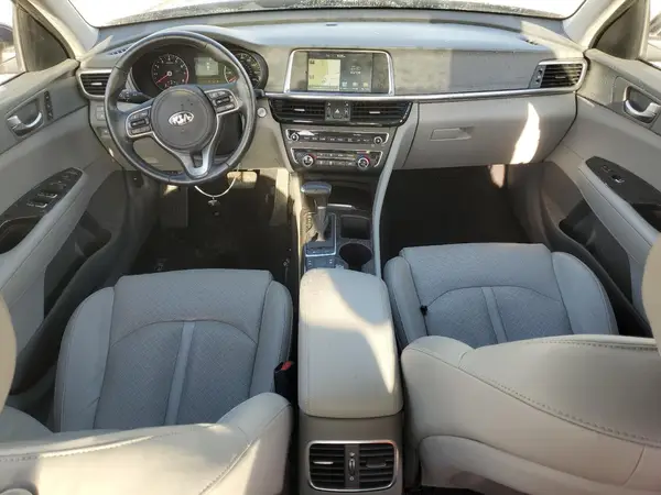 5XXGU4L36HG160197 2017 KIA OPTIMA - Image 8