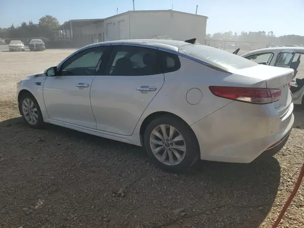 5XXGU4L36HG161141 2017 KIA OPTIMA - Image 2