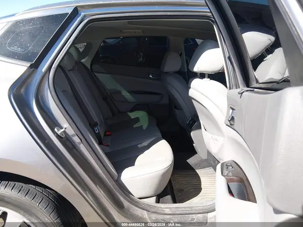 5XXGU4L36HG168798 2017 KIA OPTIMA - Image 8