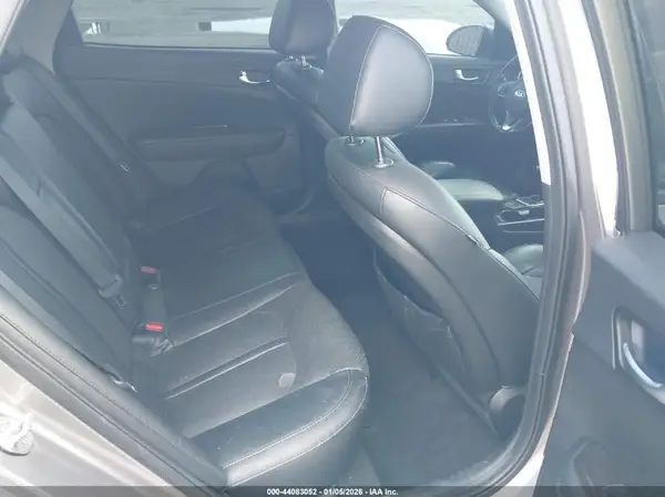 5XXGU4L36HG175492 2017 KIA OPTIMA - Image 8