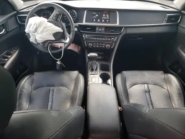 5XXGU4L36JG183419 2018 KIA OPTIMA - Image 8