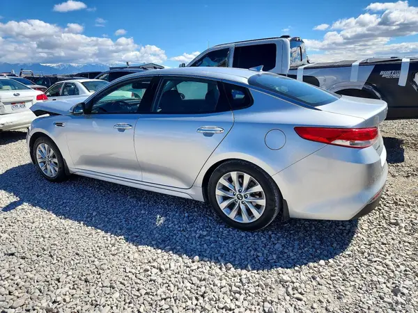 5XXGU4L36JG193187 2018 KIA OPTIMA - Image 2