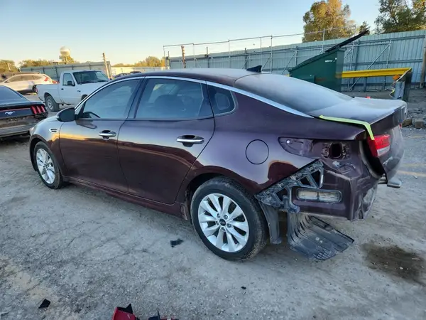 5XXGU4L36JG193223 2018 KIA OPTIMA - Image 2