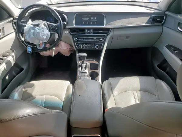 5XXGU4L36JG197529 2018 KIA OPTIMA - Image 8