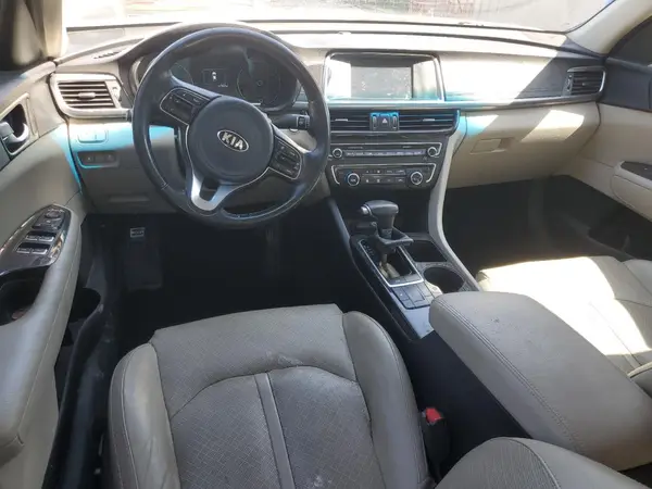 5XXGU4L36JG200073 2018 KIA OPTIMA - Image 8