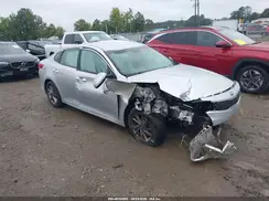 5XXGU4L36JG200350 2018 KIA OPTIMA