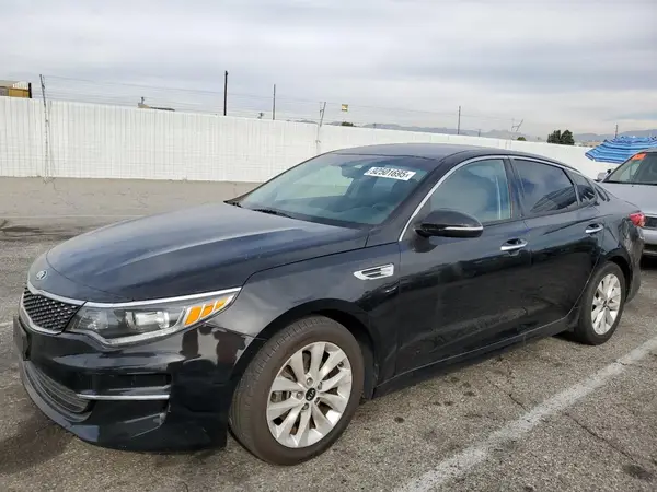 5XXGU4L36JG214720 2018 KIA OPTIMA - Image 1