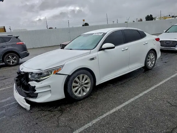 5XXGU4L36JG226463 2018 KIA OPTIMA - Image 1