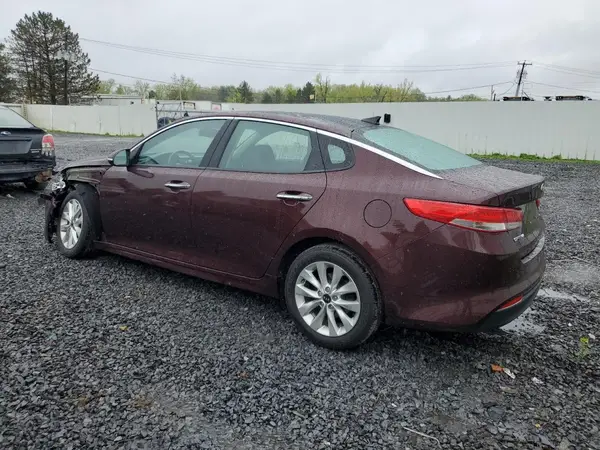 5XXGU4L36JG232201 2018 KIA OPTIMA - Image 2