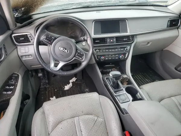 5XXGU4L36JG245563 2018 KIA OPTIMA - Image 8