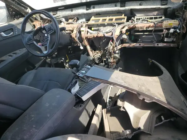 5XXGU4L36JG273489 2018 KIA OPTIMA - Image 8