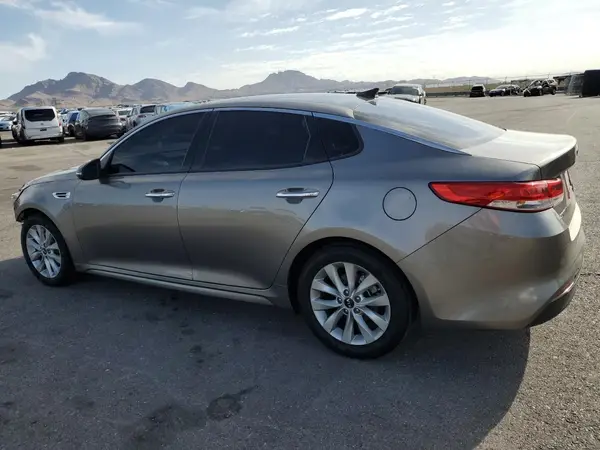 5XXGU4L37GG002000 2016 KIA OPTIMA - Image 2