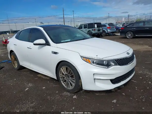 5XXGU4L37GG008427 2016 KIA OPTIMA - Image 1