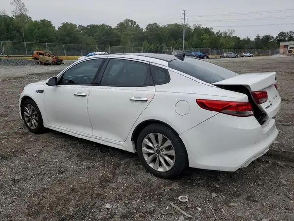 5XXGU4L37GG010498 2016 KIA OPTIMA - Image 2