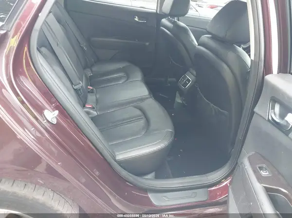 5XXGU4L37GG021405 2016 KIA OPTIMA - Image 8