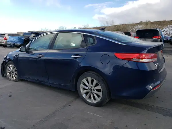 5XXGU4L37GG027592 2016 KIA OPTIMA - Image 2