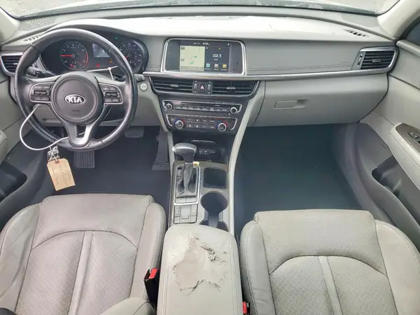 5XXGU4L37GG028077 2016 KIA OPTIMA - Image 8